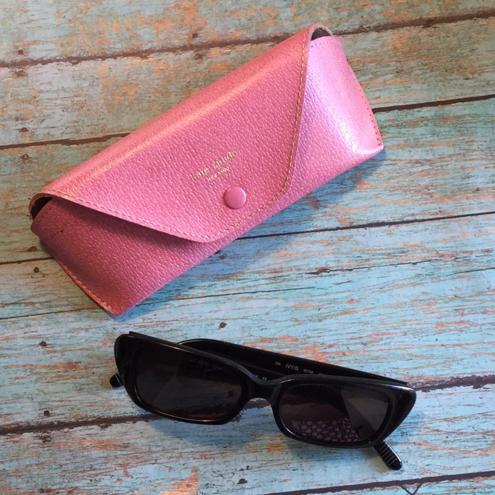 Kate Spade Vintage Black Sunglasses with Pink Case